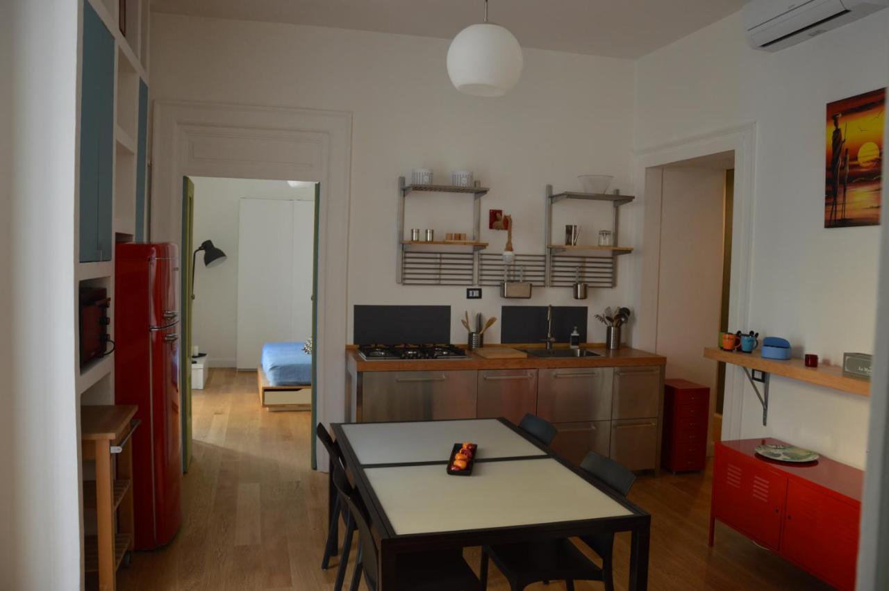 Апартаменти Casa Flora Al Corso Неаполь Екстер'єр фото
